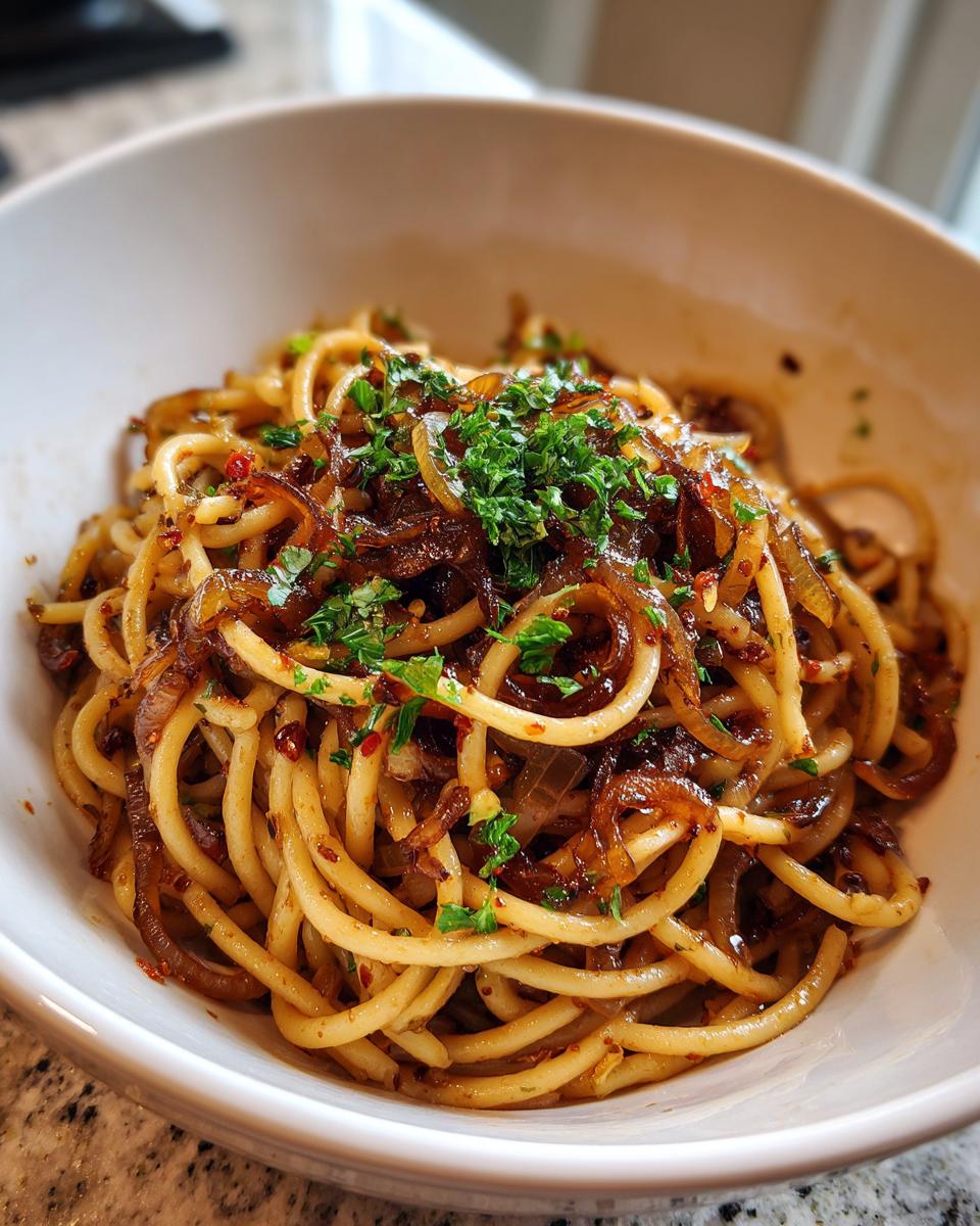 caramelized onion pasta with chilli oil - detail 2